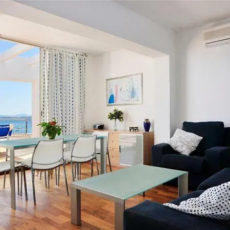 Дом отдыха Beachfront Tanamar *