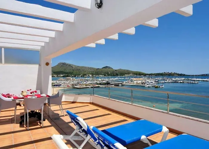 Beachfront Tanamar Feriehus